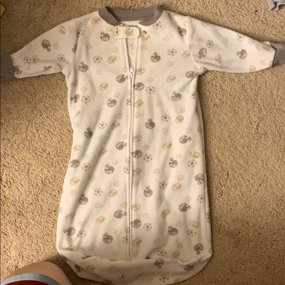 One piece zip sleepwear
